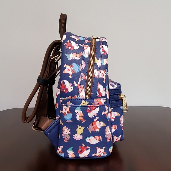 Loungefly Snow White and the Seven Dwarfs All Over Print (AOP) Mini Backpack main image 5